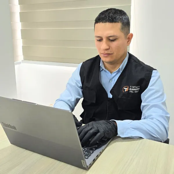 Tintas y Suministros del Valle Servicios - Venta de Instalación de Licencias 3